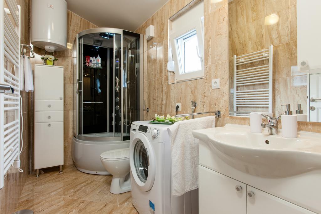 Apartment Nika Split Bagian luar foto