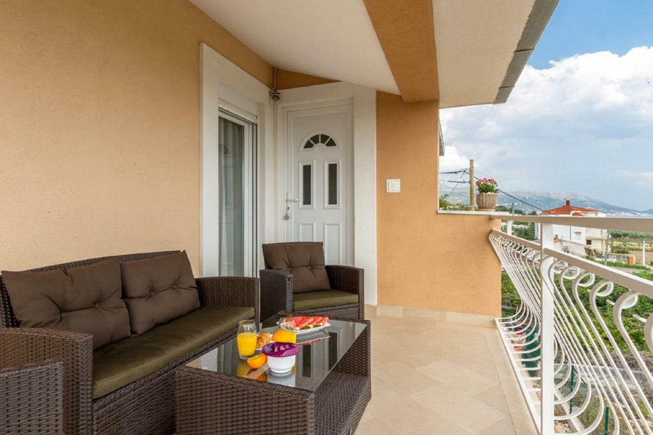 Apartment Nika Split Bagian luar foto