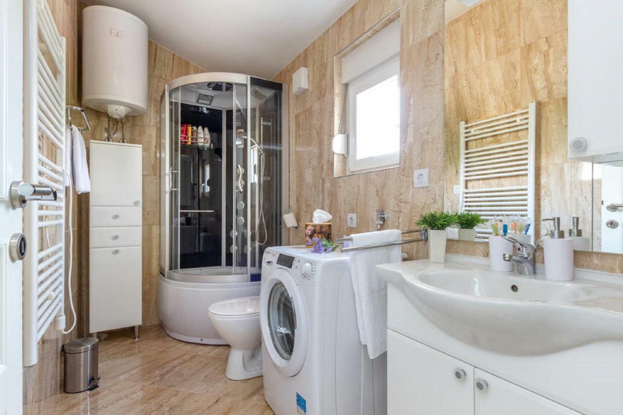 Apartment Nika Split Bagian luar foto
